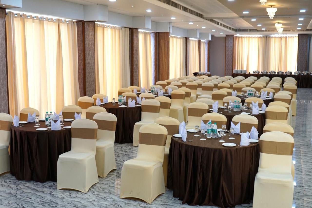 Hotel Imolesh Imphal Bagian luar foto