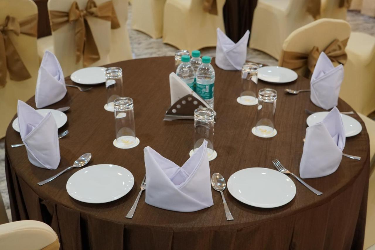 Hotel Imolesh Imphal Bagian luar foto
